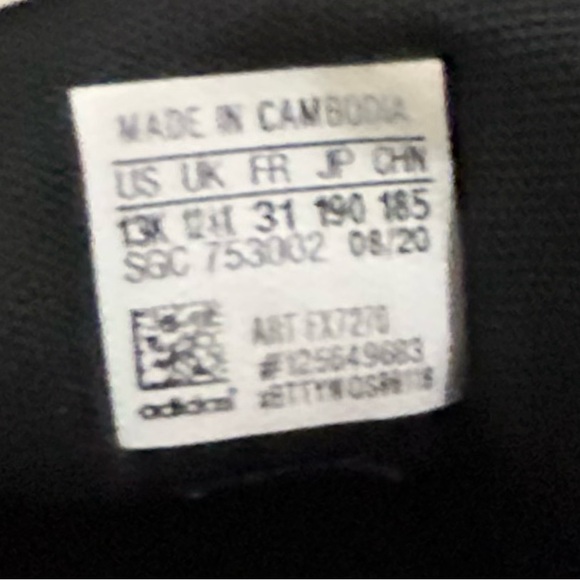 Adidas little boys 3 stripe canvas sneakers black w/white stripes - Picture 6 of 6